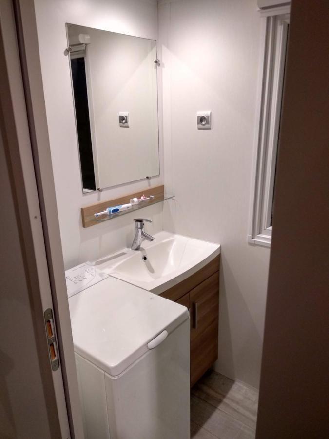 Mobilhome 433 La Palmyre Ле Мат Екстериор снимка